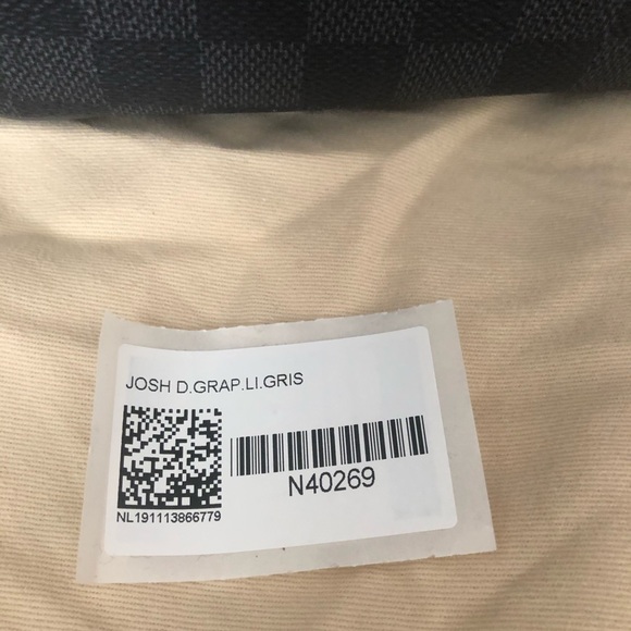 🛑SOLD🛑Louis Vuitton NEW JOSH D. Backpack - Picture 4 of 11